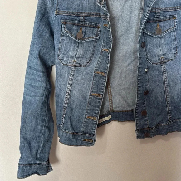 Kut from the Kloth Jean Jacket Amelia Women’s Size Small Blue Short Denim Active - Picture 6 of 12